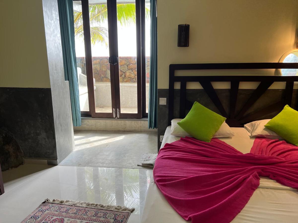 La Veranda Di Serena Унаватуна Экстерьер фото
