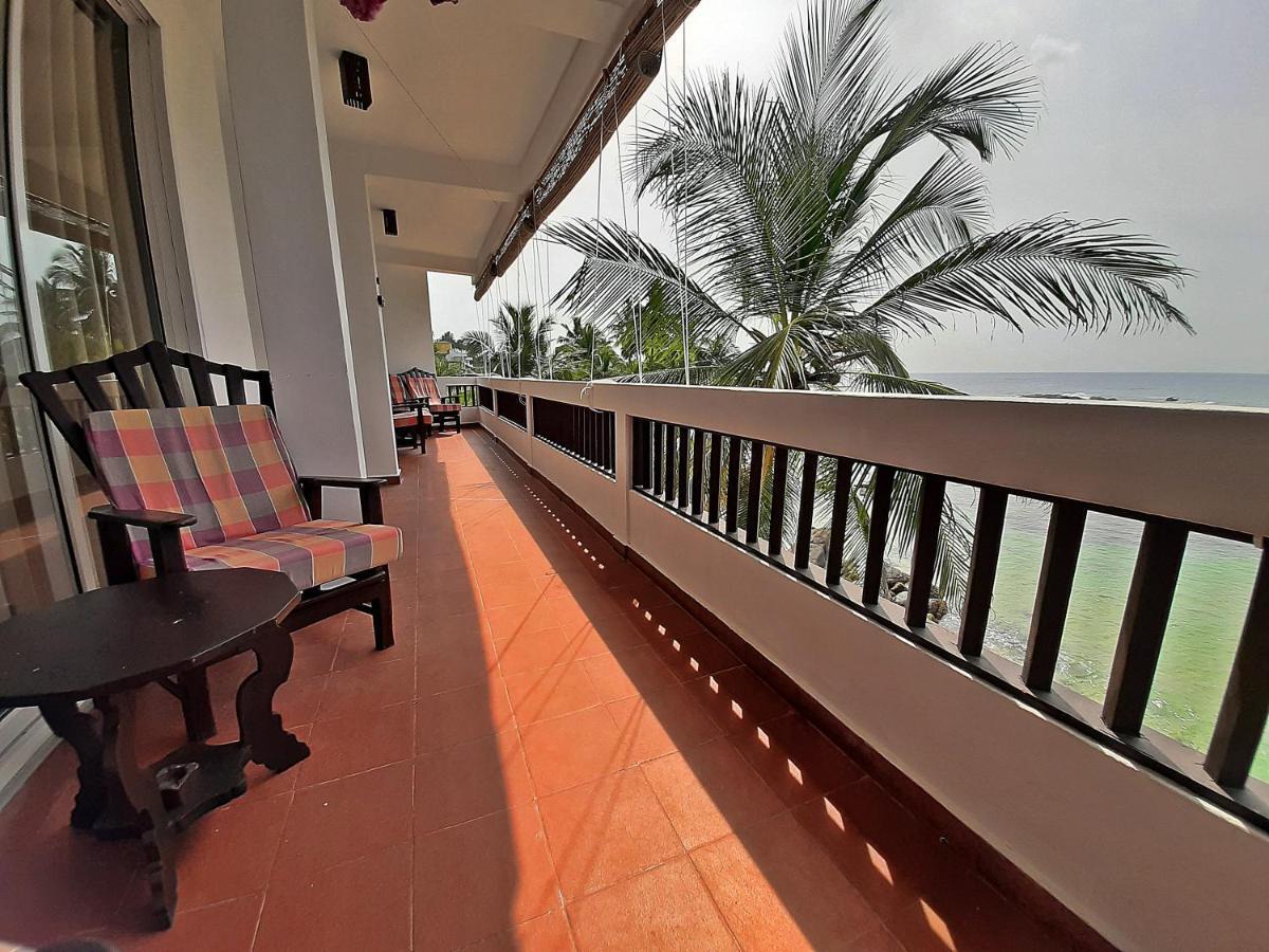 La Veranda Di Serena Унаватуна Экстерьер фото